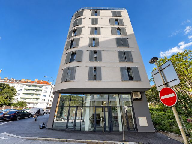Novotou vonící byty, vybavené kuchyně, Košíře, Praha 5 — fotografie 32