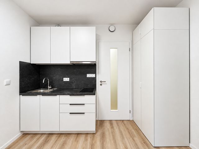 Novotou vonící byt, kompletně vybavený , Košíře, Praha 5 — fotografie 12
