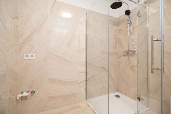 (Byt 1B) Nový 2+kk 57,55 m² s parkovacím stáním a sklepem–komorní bydlení u Klánovického lesa — fotografie 20