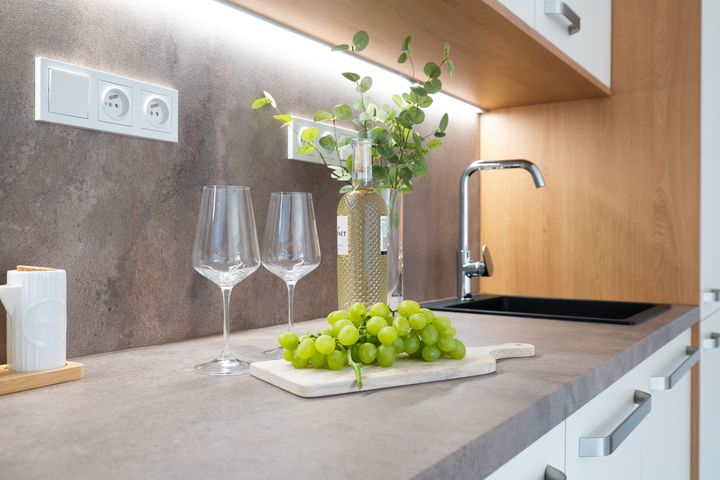 (Byt 1B) Nový 2+kk 57,55 m² s parkovacím stáním a sklepem–komorní bydlení u Klánovického lesa — fotografie 6
